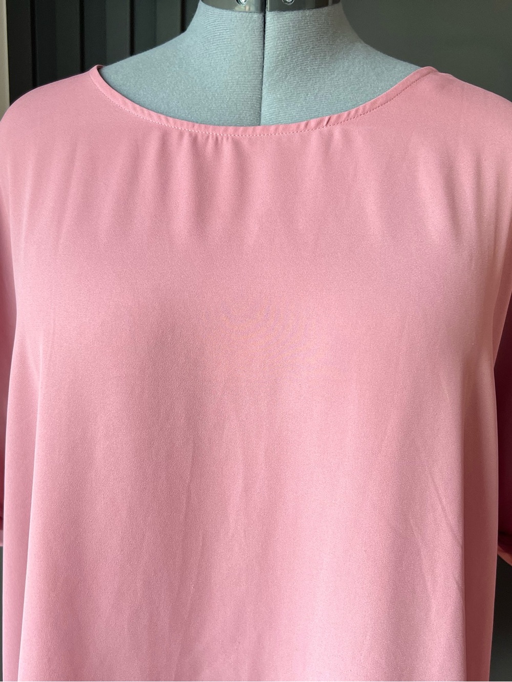 Reitmans Soft Pink Crewneck Blouse